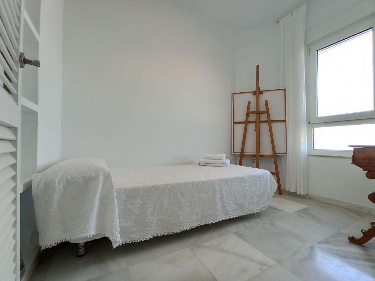 Apartamento Ventanal Al Mar Cádiz Eksteriør billede