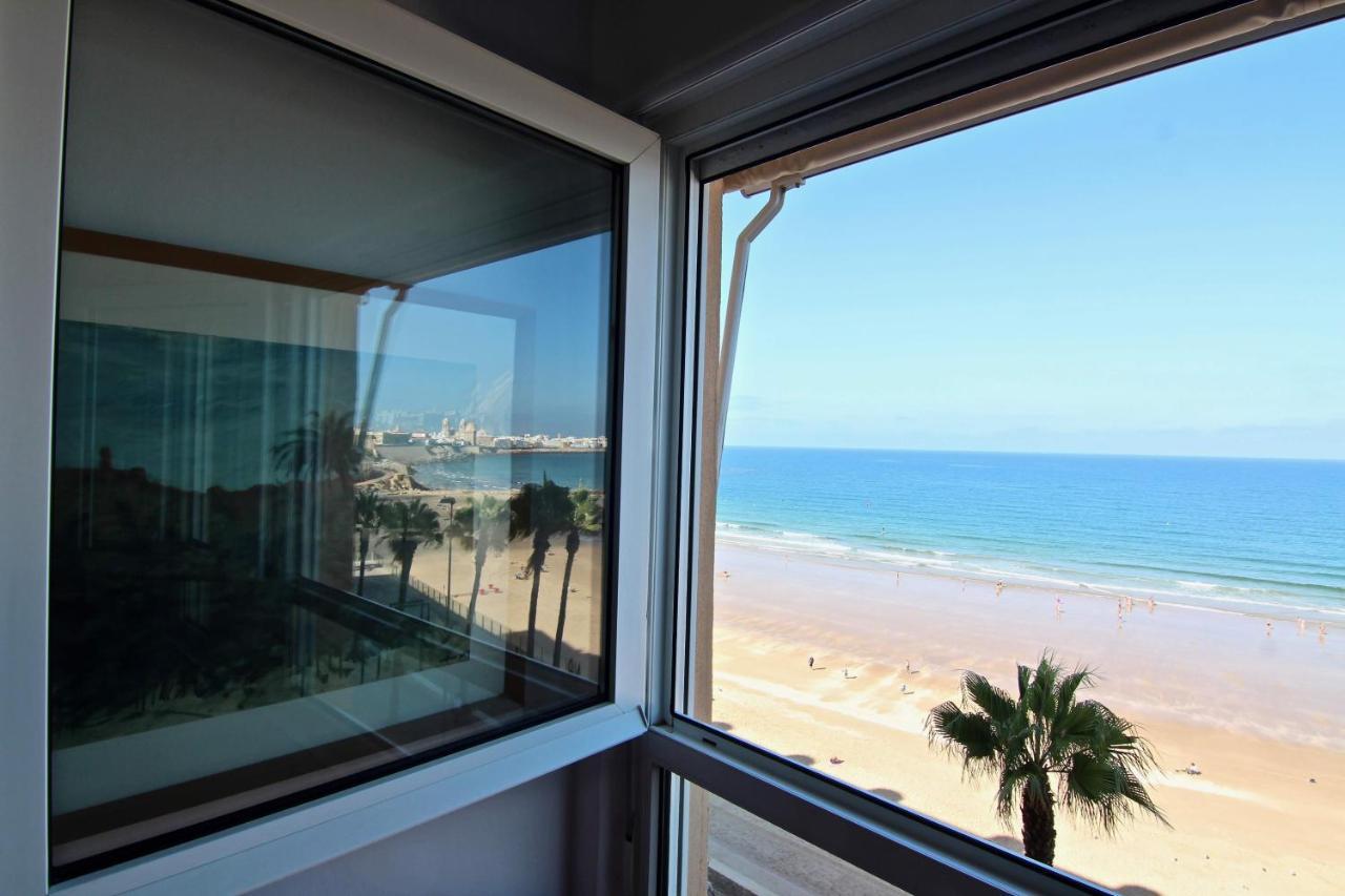 Apartamento Ventanal Al Mar Cádiz Eksteriør billede